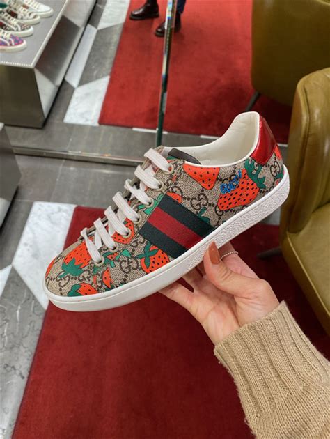 gucci sneakers expensive why so